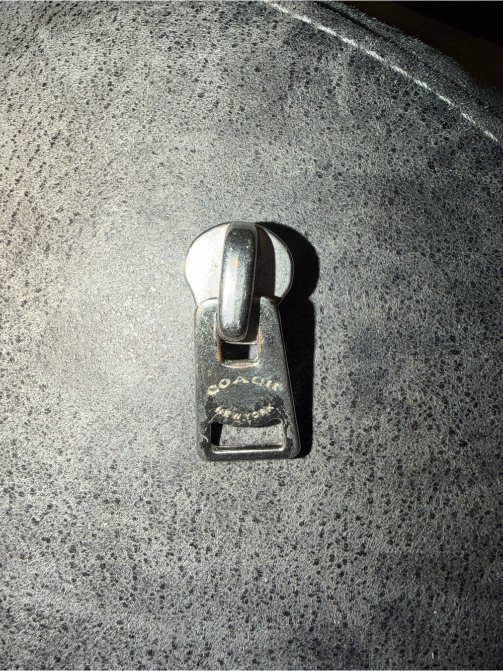 COACH zipper pull slider